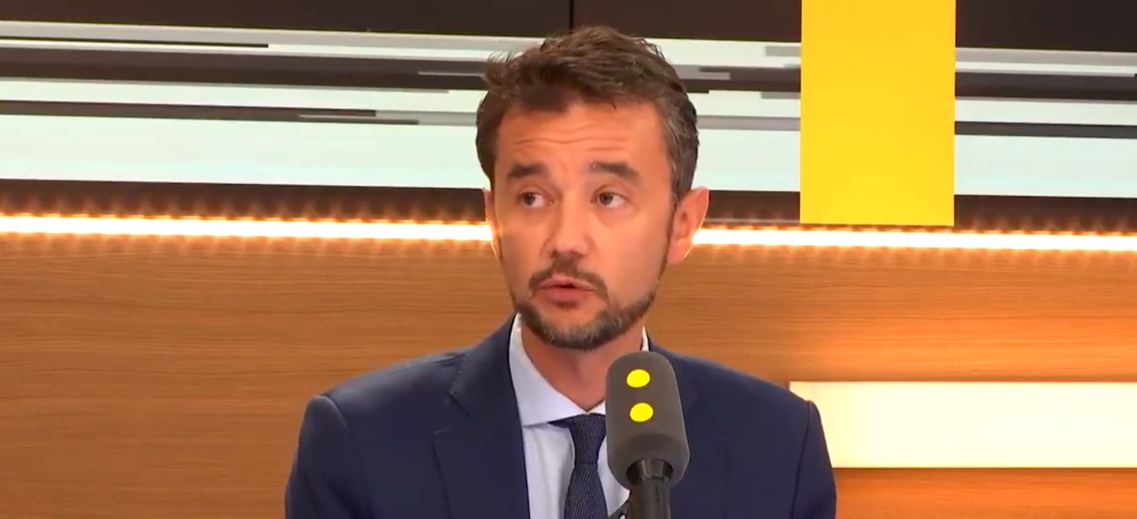 Communication politique : l'agence CorioLink débat sur le plateau des Informés